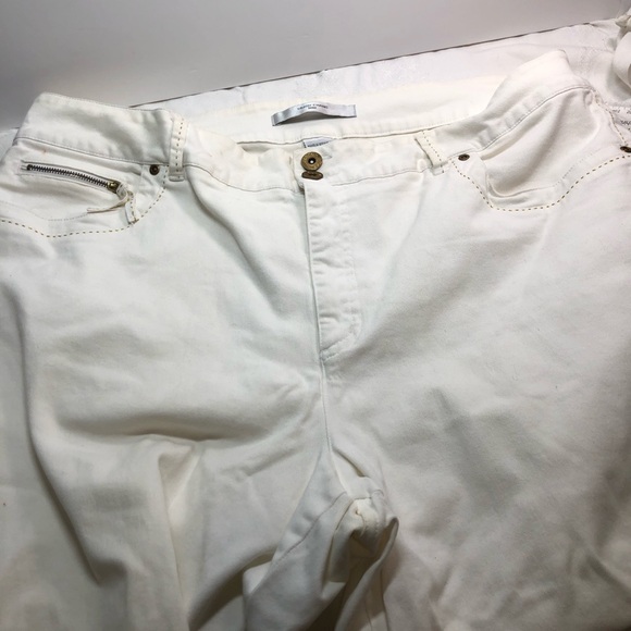 Simon Chang White Denim Jeans with Gold accents Size 18 - Picture 11 of 15